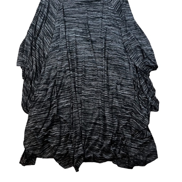 Mod-o-doc NWT Medium Space Dyed Jersey Round Midi Skirt Black Heather - Picture 4 of 9